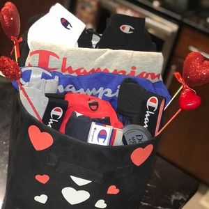 Champion Men’s Gift Basket